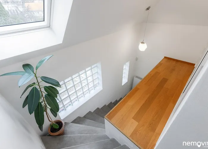 Lägenhet Family Friendly Spacious Two Floor