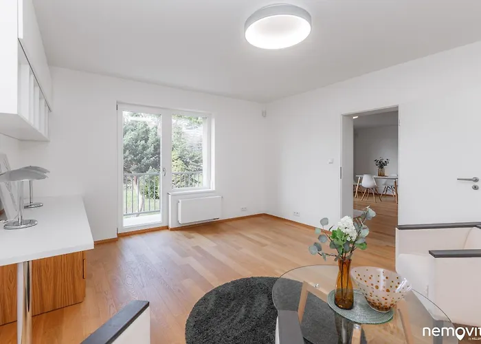 Lägenhet Family Friendly Spacious Two Floor