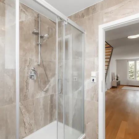 Luxury&spacious 140m2 Two Floor Rooftop *