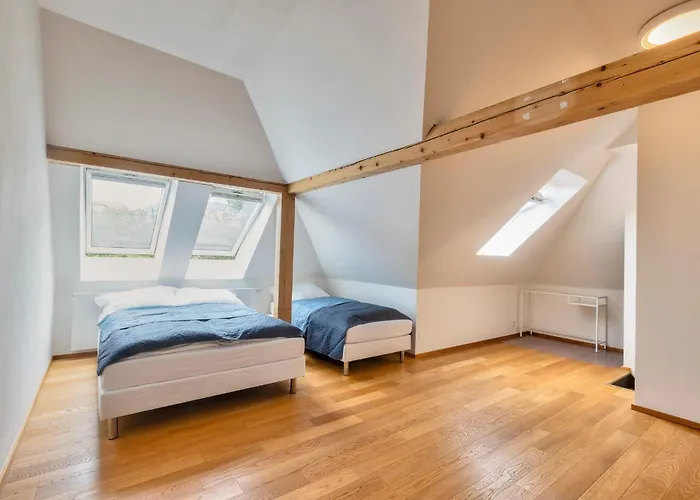 Apartamento Family Friendly Spacious Two Floor Praga