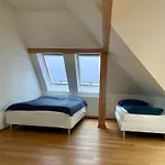 Apartman Family Friendly Spacious Two Floor Prága
