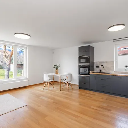 Luxury&spacious 140m2 Two Floor Rooftop Apartment