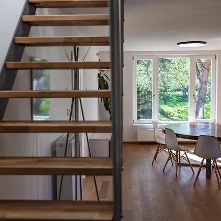 Luxury&spacious 140m2 Two Floor Rooftop Apartamento *